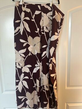 LOFT Brown and Cream Floral Straight-Leg Pants